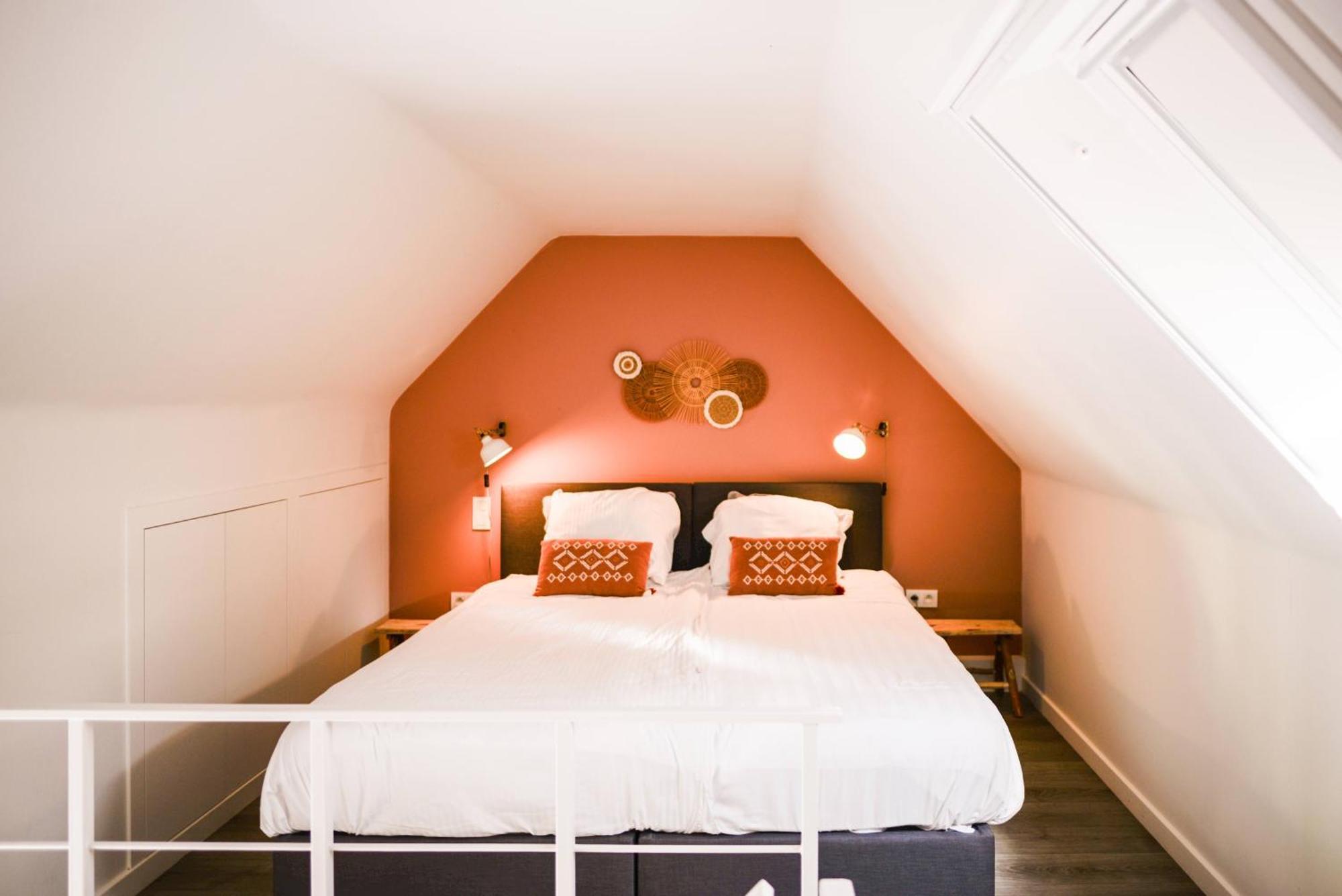 Finca Feliz With Private Jacuzzi & Sauna Oostkamp Bagian luar foto