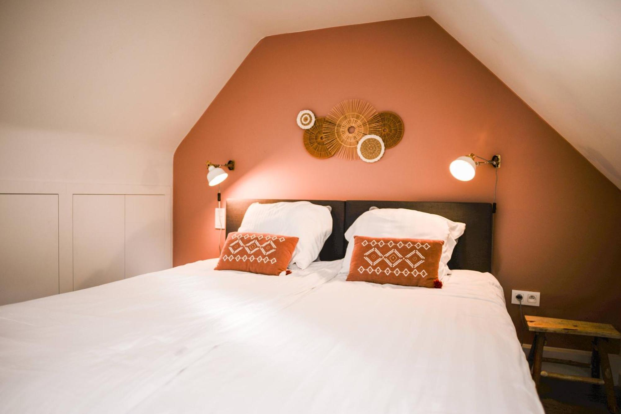 Finca Feliz With Private Jacuzzi & Sauna Oostkamp Bagian luar foto