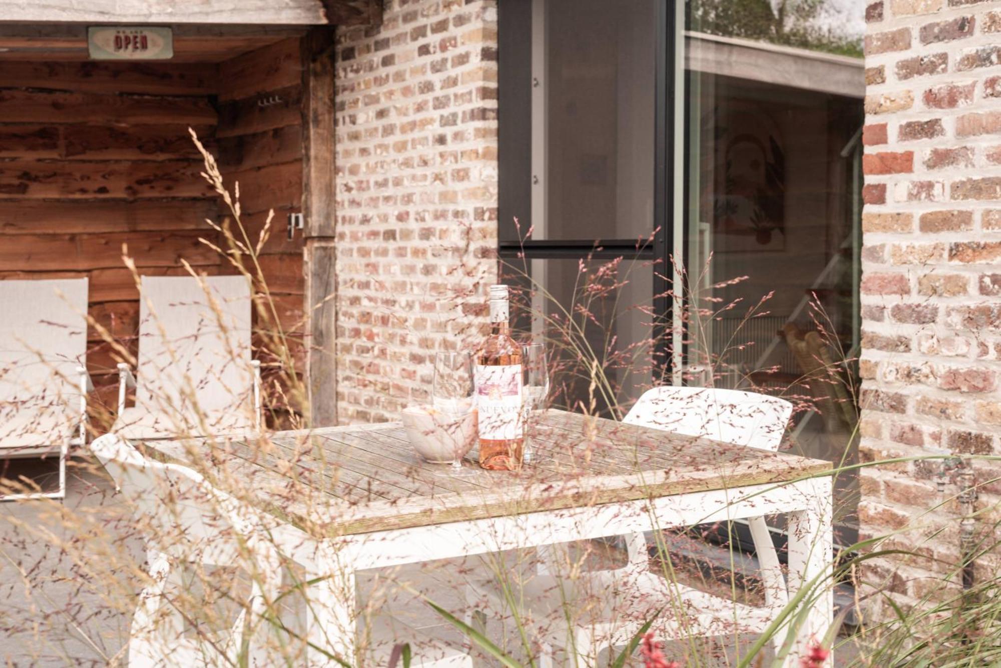 Finca Feliz With Private Jacuzzi & Sauna Oostkamp Bagian luar foto